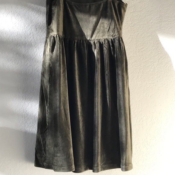 🌿 NWT  Good Luck Gem • Olive Velvet Dress - Picture 6 of 7